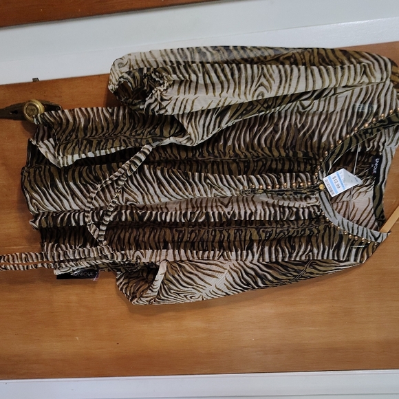 Unique Spectrum Animal Print Blouse - Picture 1 of 4
